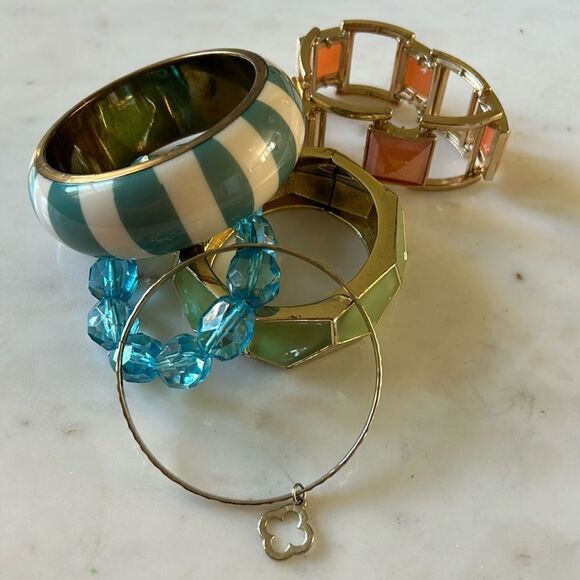 Vintage lot chunky enamel bangle bracelets 5 total - Picture 1 of 6